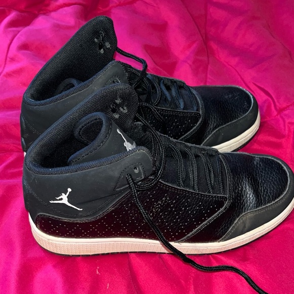 Jordans - Picture 6 of 7